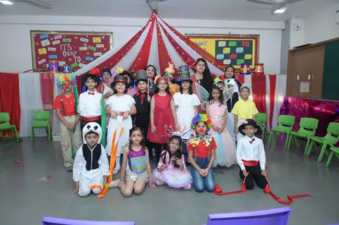 Anand Niketan campus life, carnival